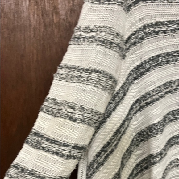 Cato Black and White Striped Cardigan Medium - Picture 14 of 14